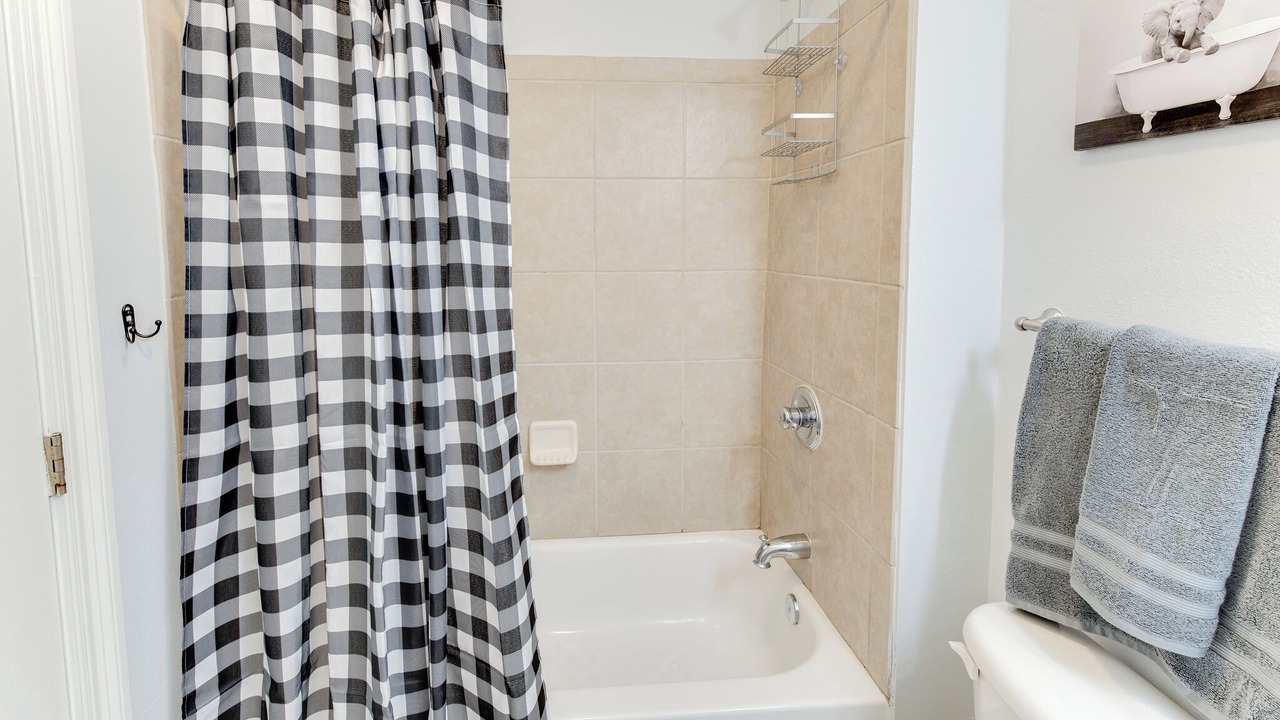 Photo of Bathroom in Tuscaloosa