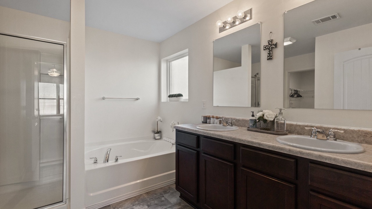 Photo of Bathroom in Tuscaloosa