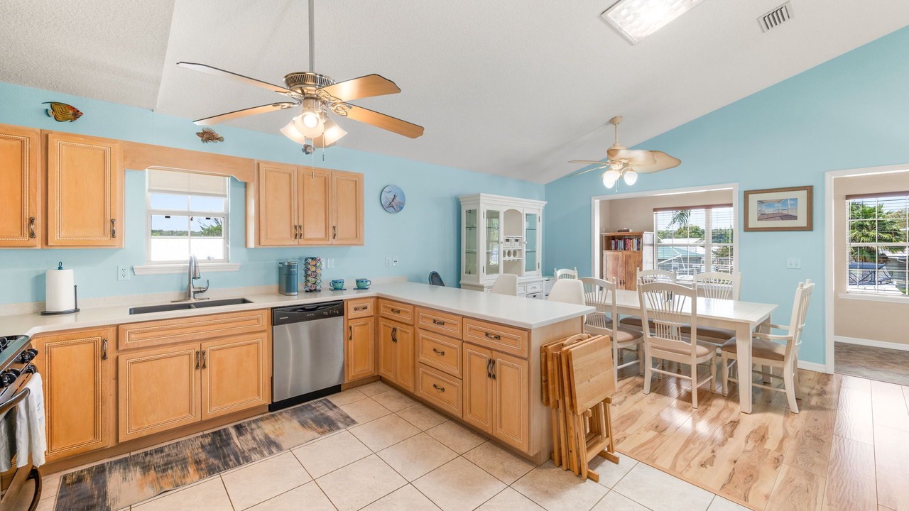 Photo of Kitchen in Welaka