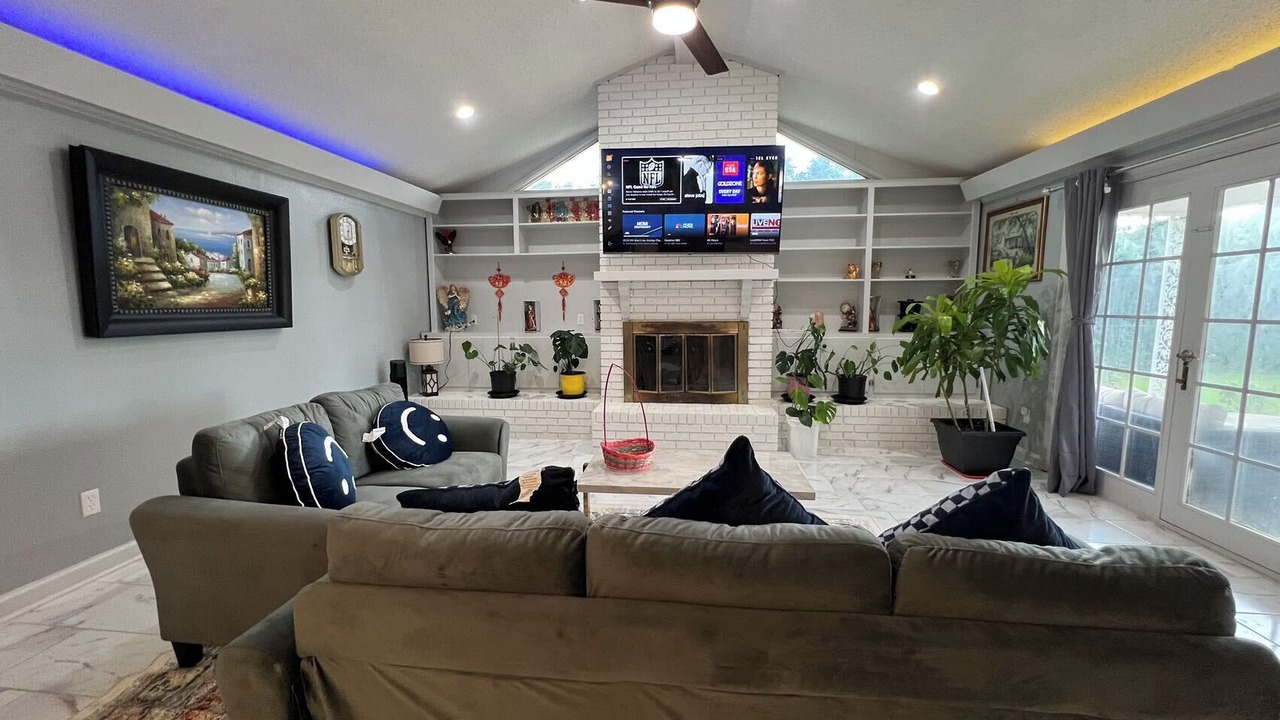 Photo of Livingroom in Monroe