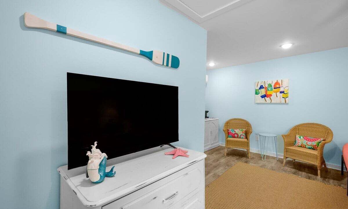 Photo of Livingroom in Gulf Hills