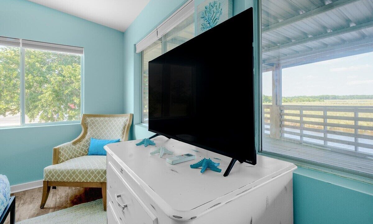 Photo of Livingroom in Gulf Hills