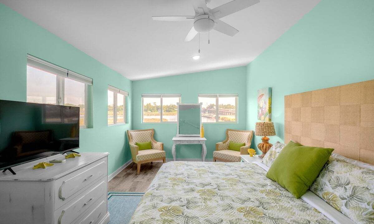 Photo of Bedroom in Gulf Hills