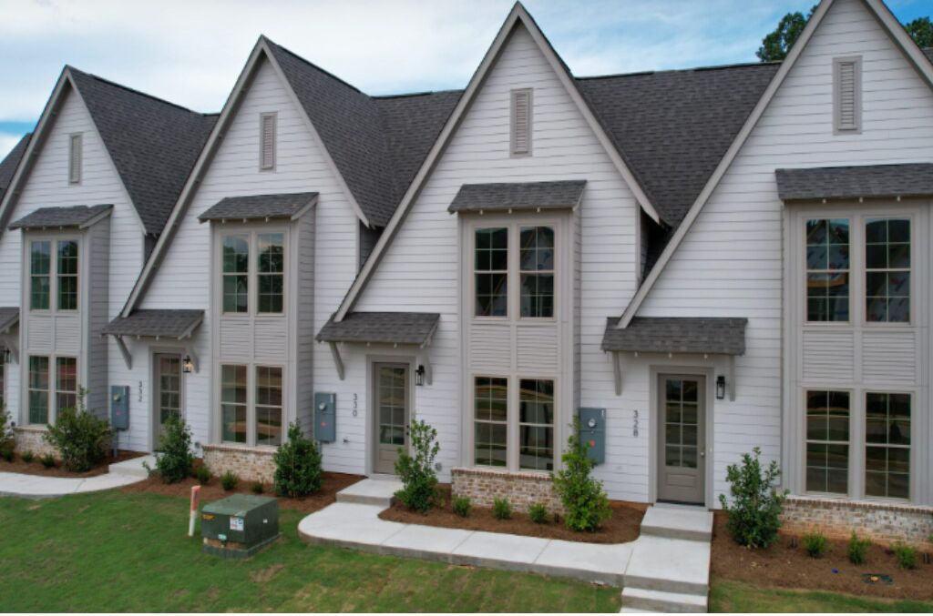 Photo of Outdoor in Auburn