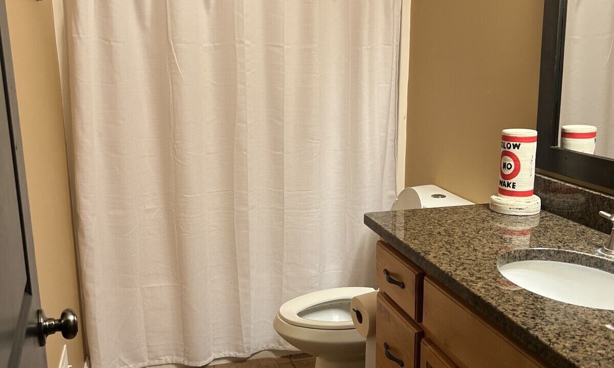 Photo of Bathroom in Eatonton