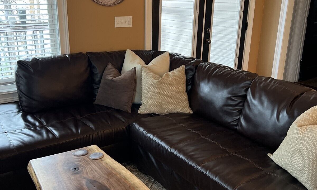 Photo of Livingroom in Eatonton