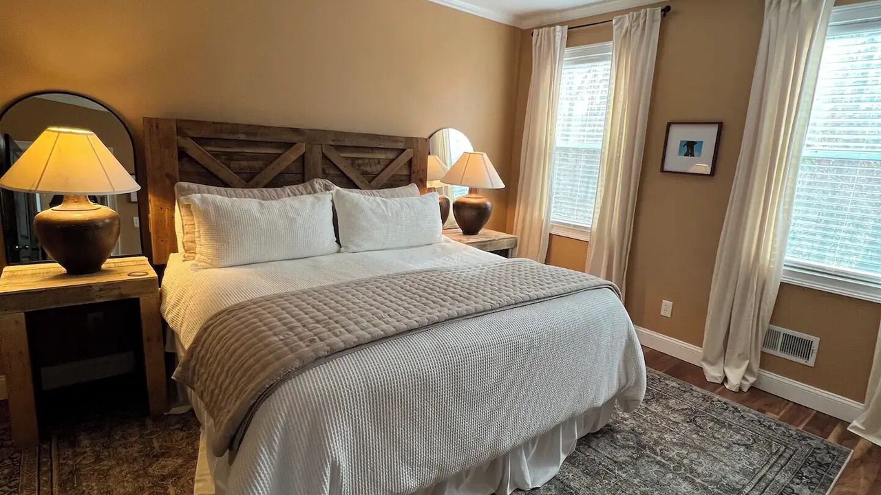 Photo of Bedroom in Eatonton