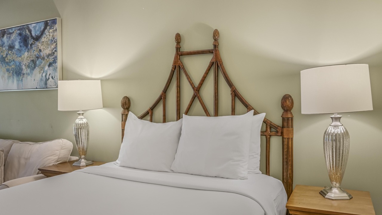 Photo of Bedroom in Baytowne Wharf