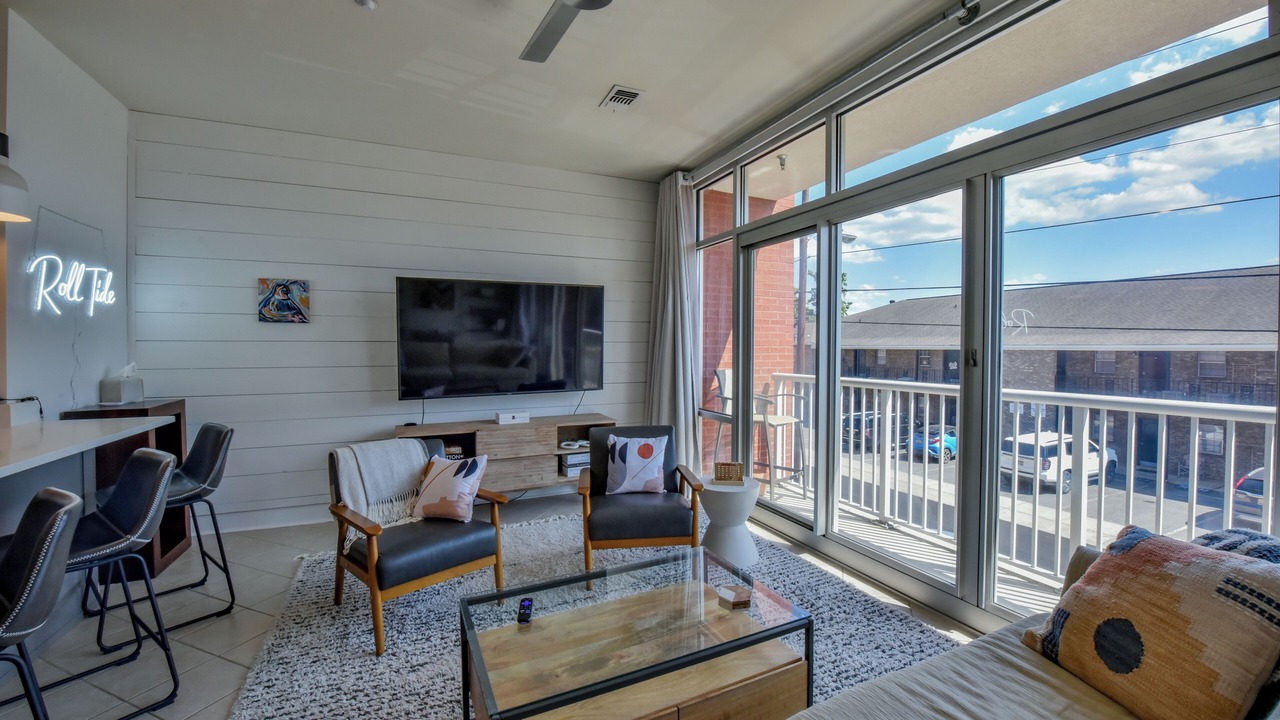 Photo of Livingroom in Tuscaloosa