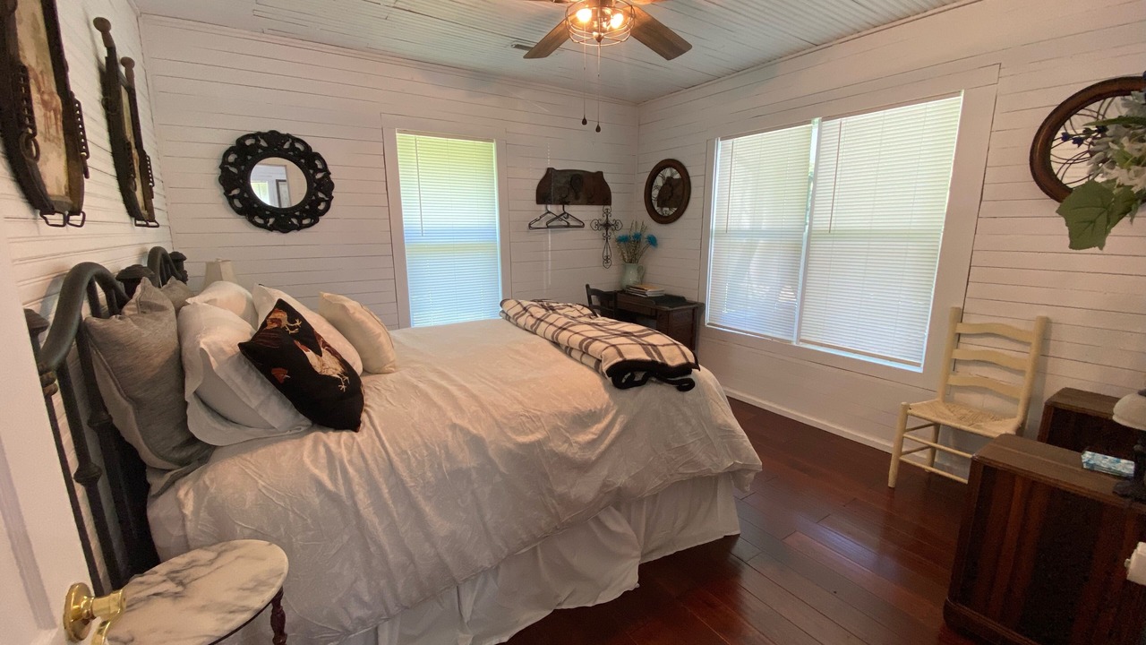 Photo of Bedroom in Hodges