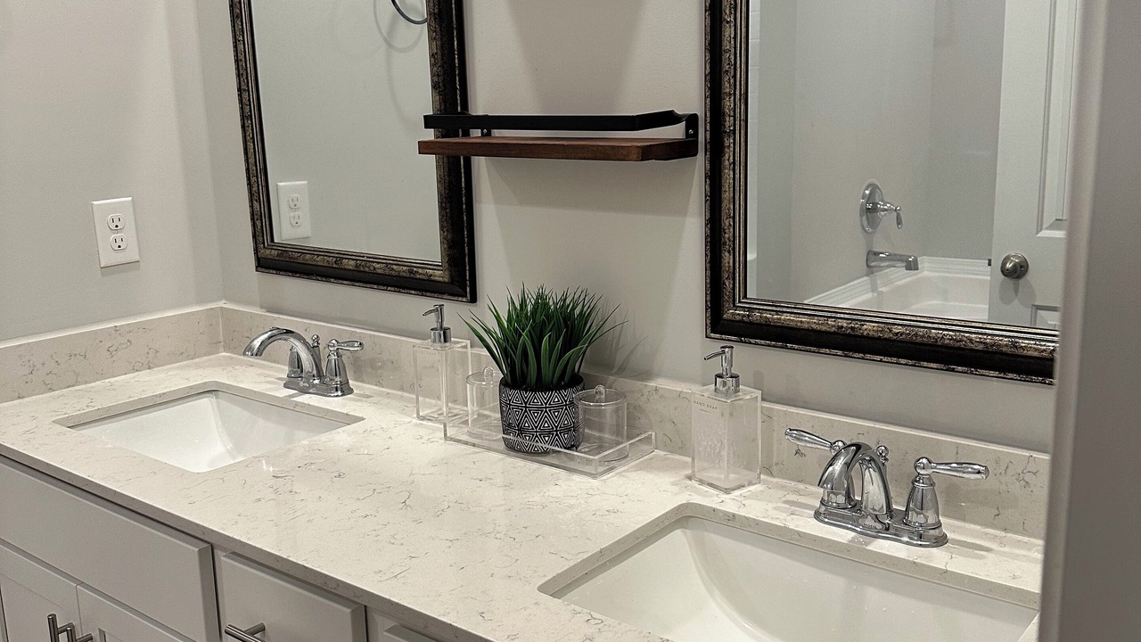 Photo of Bathroom in Auburn