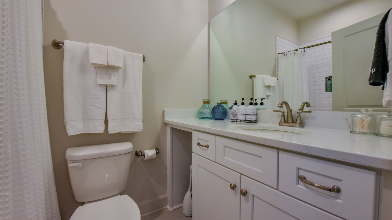 Photo of Bathroom in Tuscaloosa