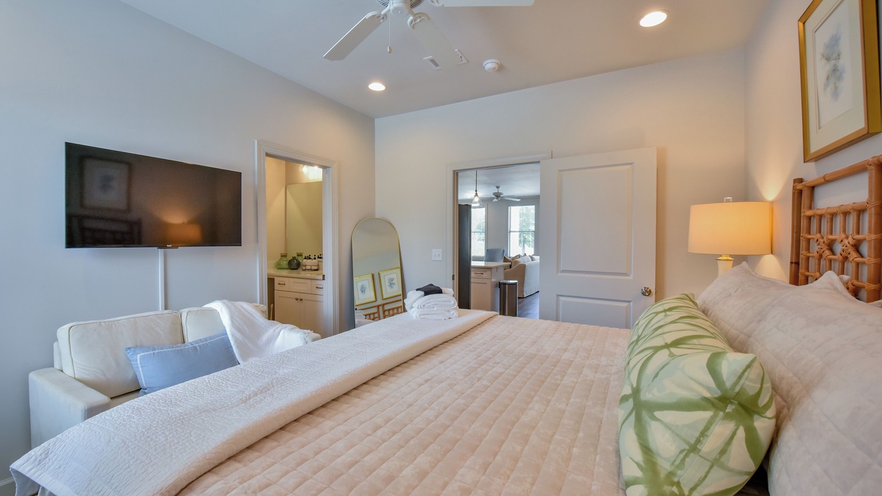 Photo of Bedroom in Tuscaloosa