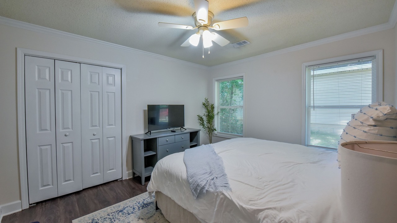 Photo of Bedroom in Tuscaloosa