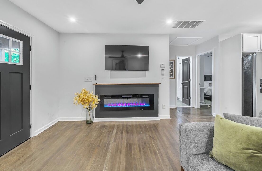 Photo of Livingroom in Westview