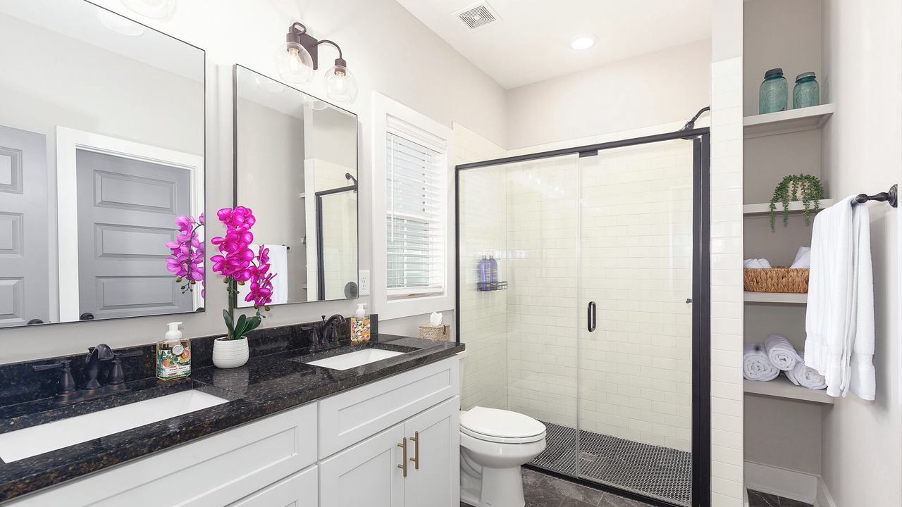 Photo of Bathroom in Auburn