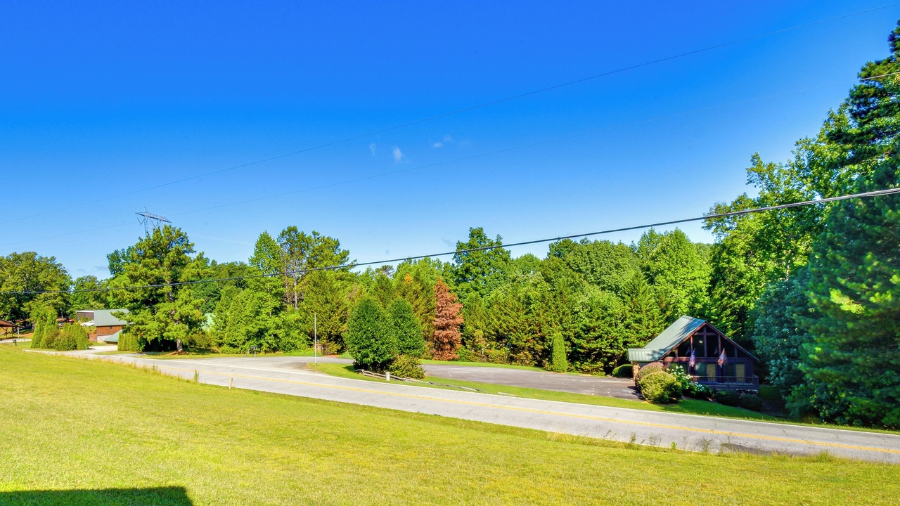 Photo of Outdoor in Six Mile