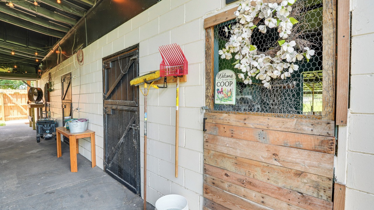 Photo of Outdoor in Pittman