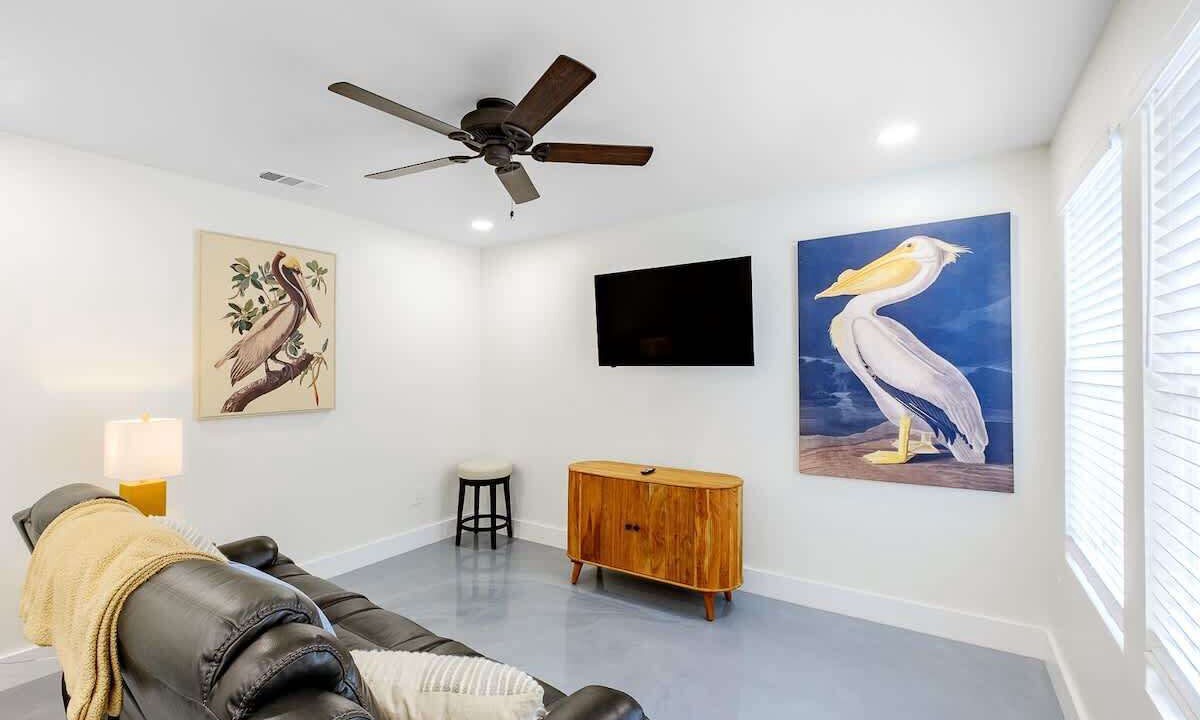 Photo of Livingroom in Biloxi