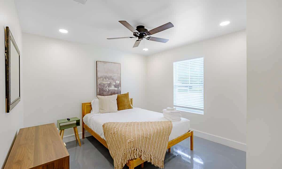 Photo of Bedroom in Biloxi