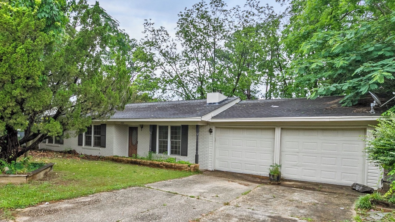 Photo of Outdoor in Northport