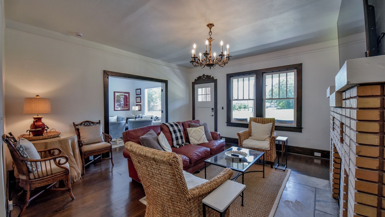 Photo of Livingroom in Tuscaloosa