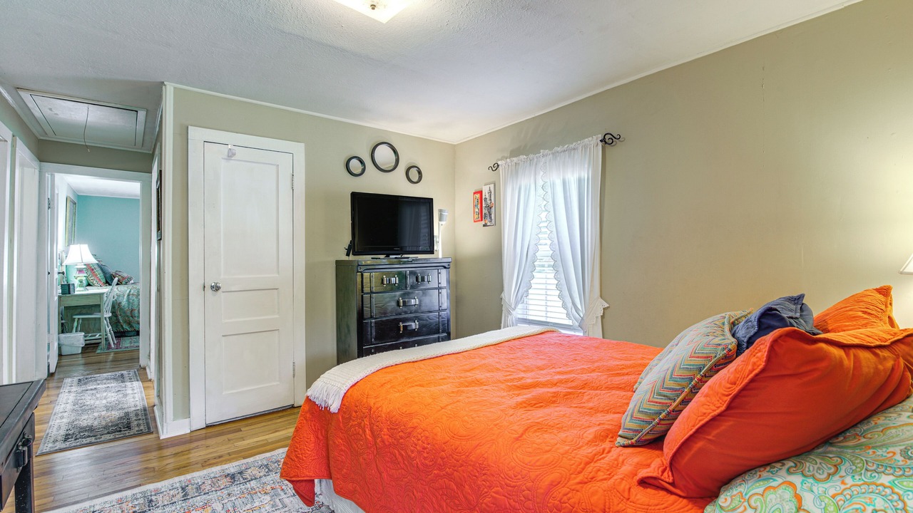 Photo of Bedroom in Oxford