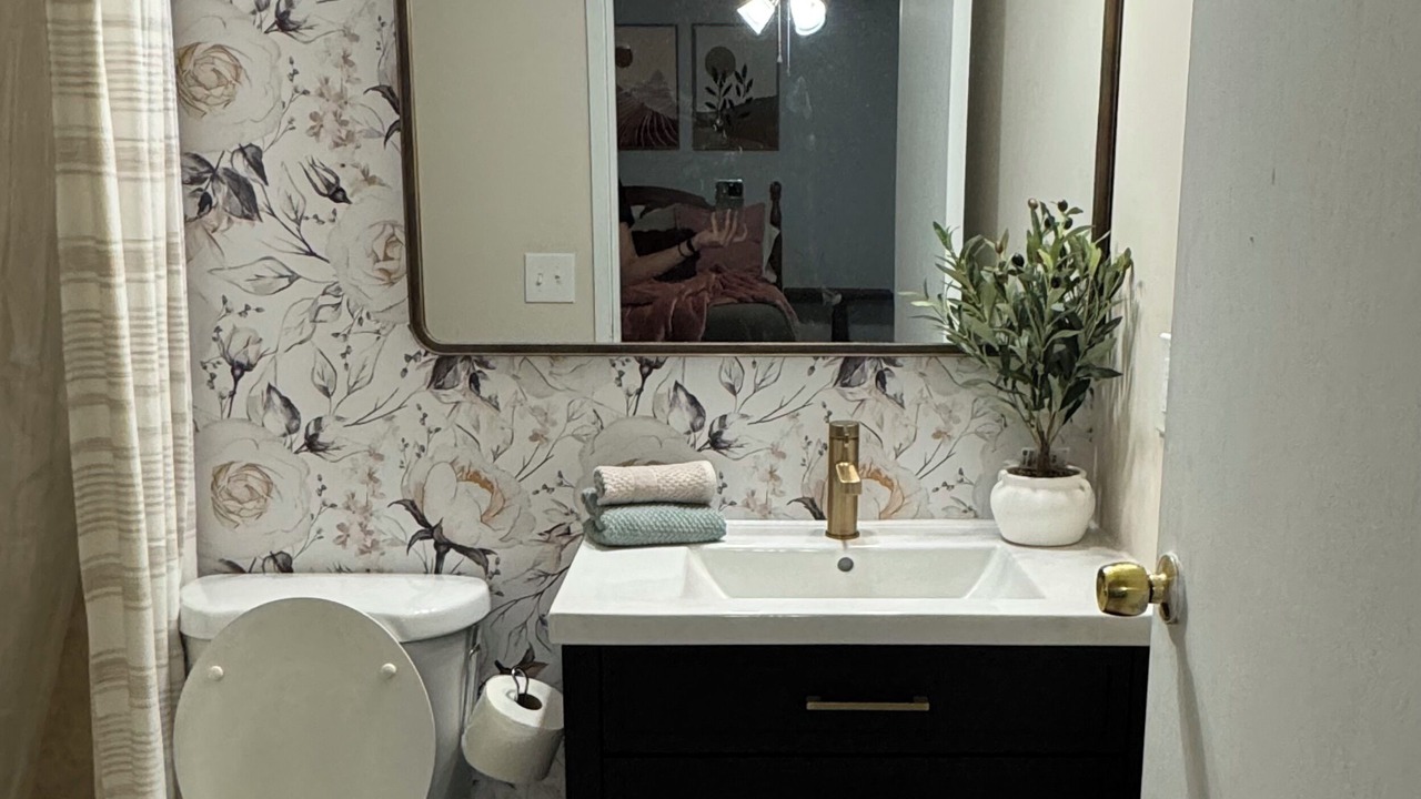 Photo of Bathroom in Shiloh