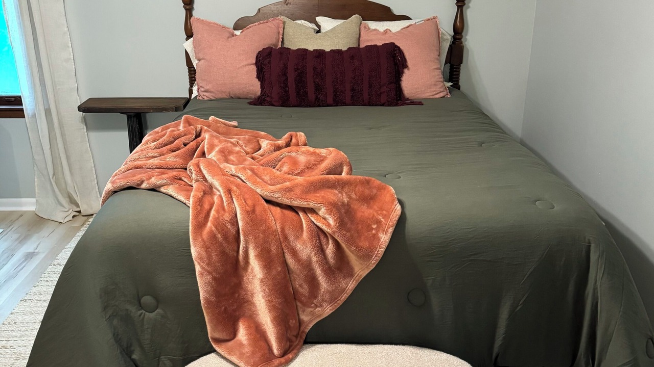 Photo of Bedroom in Shiloh