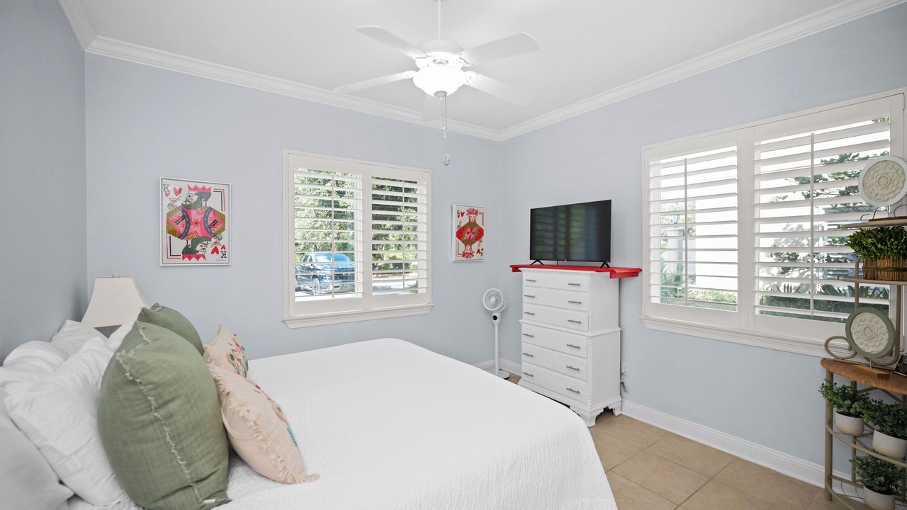 Photo of Bedroom in Gulf Shores