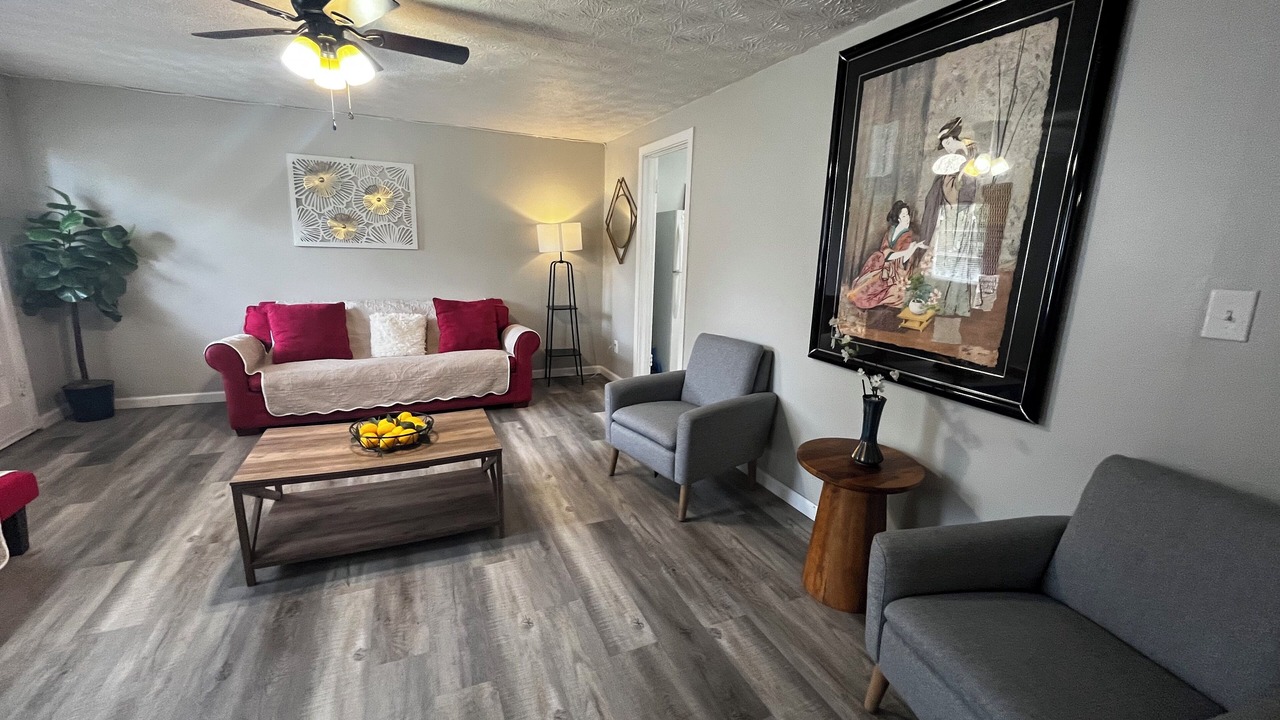 Photo of Livingroom in Valdosta