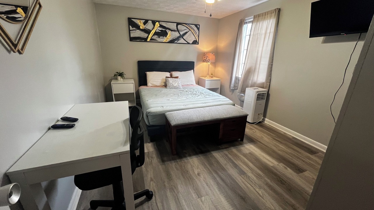 Photo of Bedroom in Valdosta