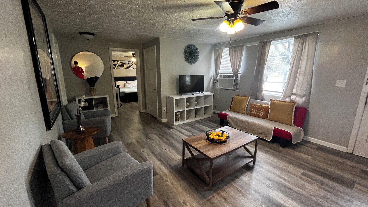 Photo of Bedroom in Valdosta