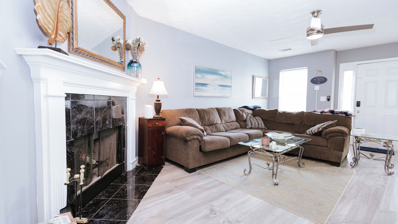 Photo of Livingroom in Decatur