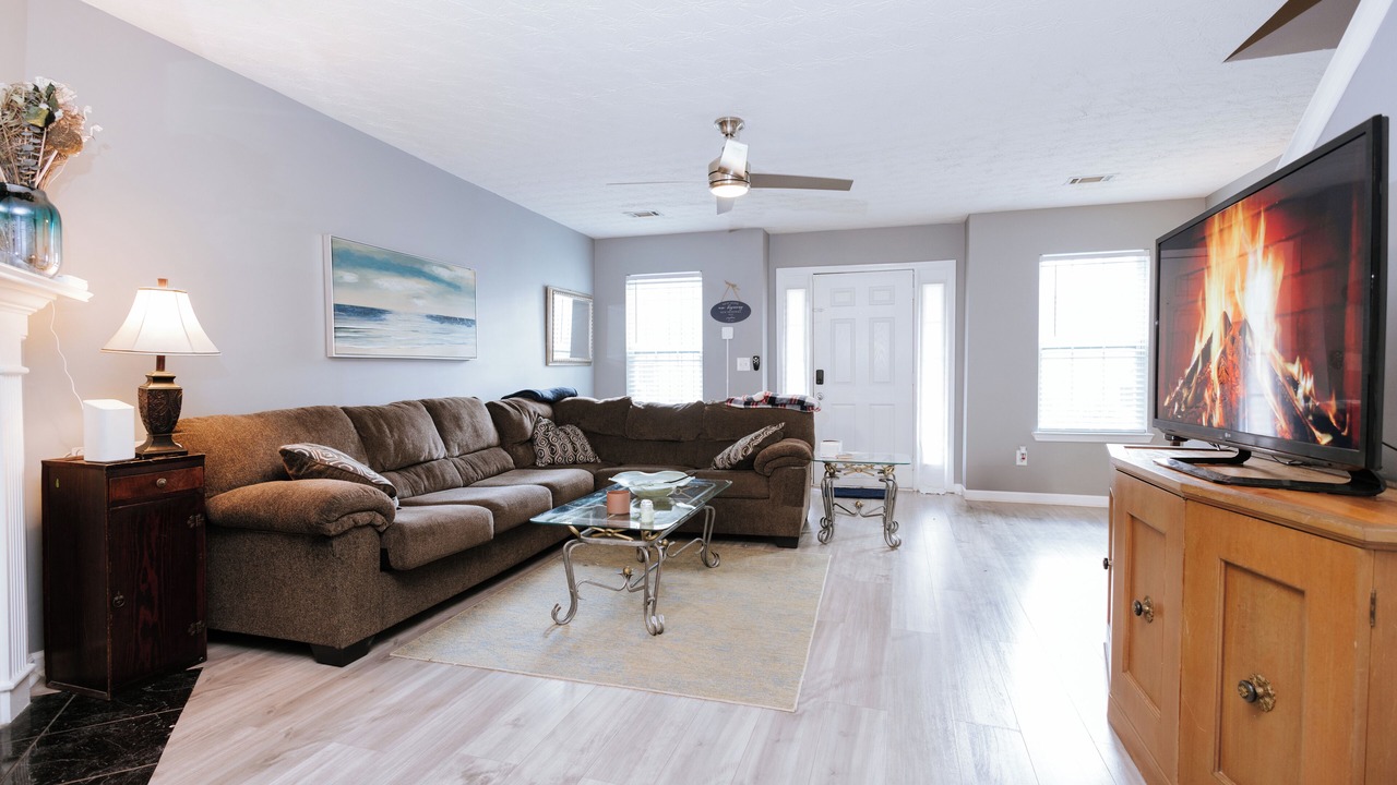 Photo of Livingroom in Decatur