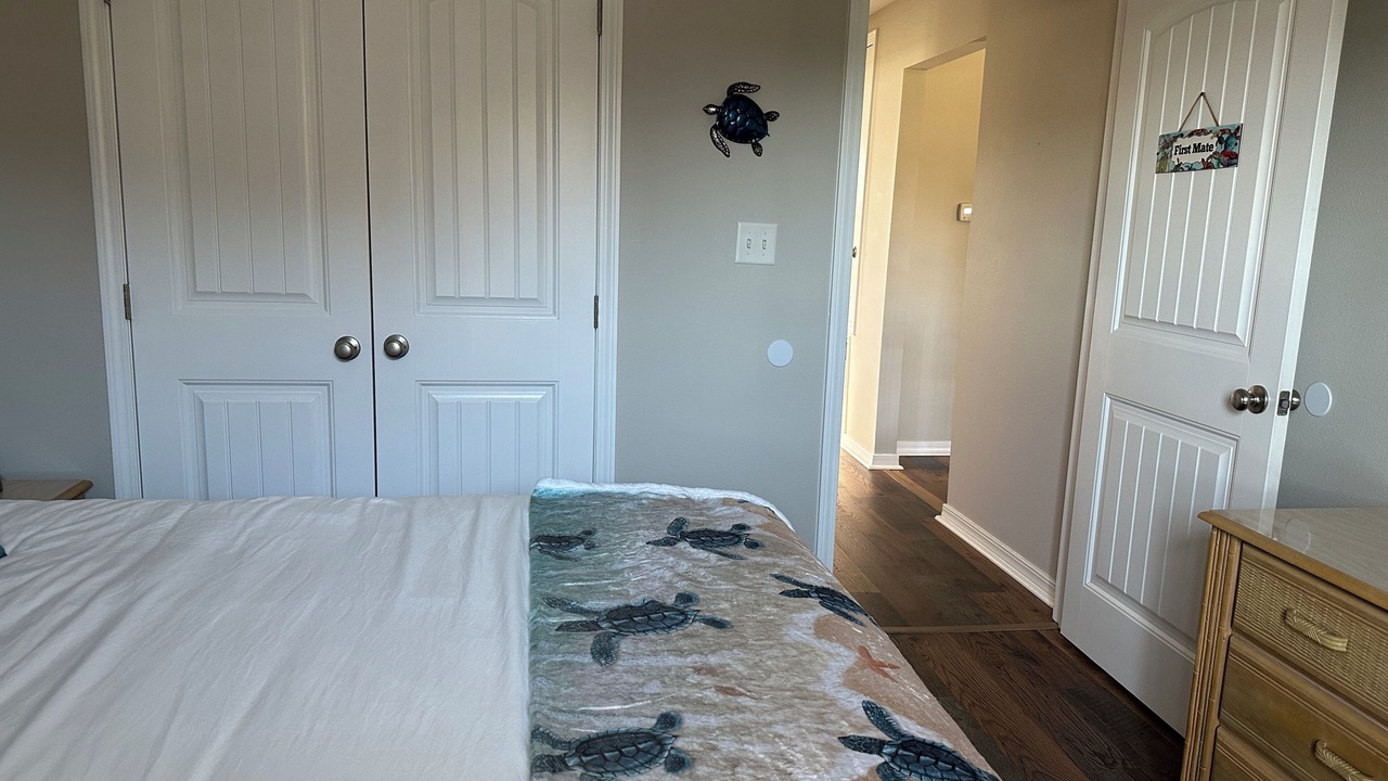 Photo of Bedroom in Lillian