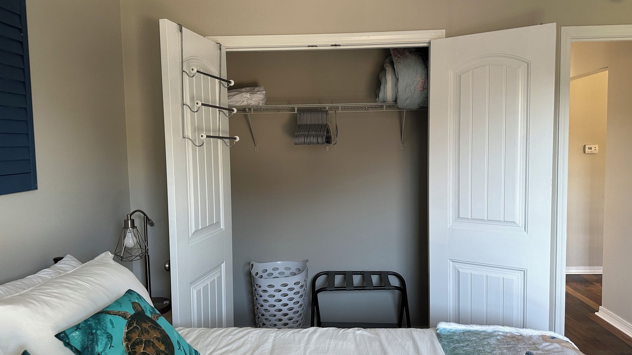Photo of Bedroom in Lillian