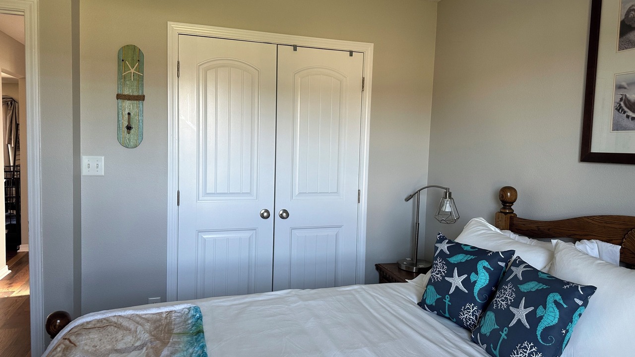 Photo of Bedroom in Lillian