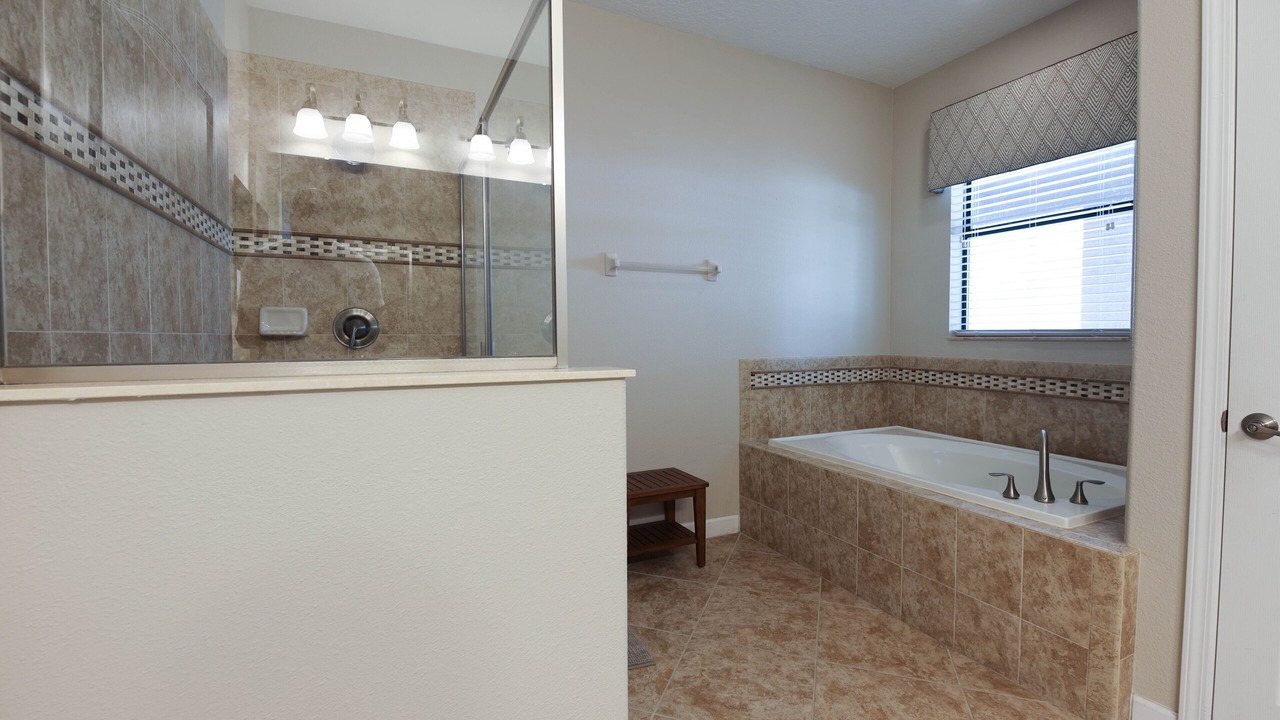 Photo of Bathroom in Davenport