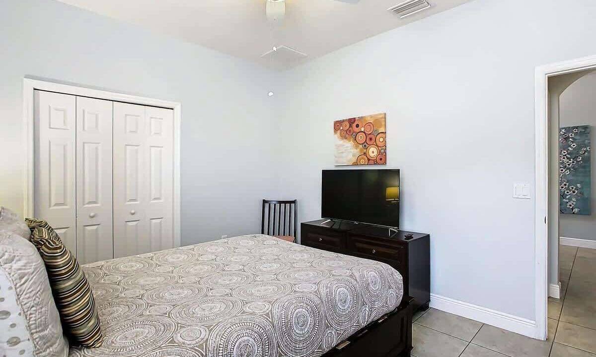Photo of Bedroom in Haines City