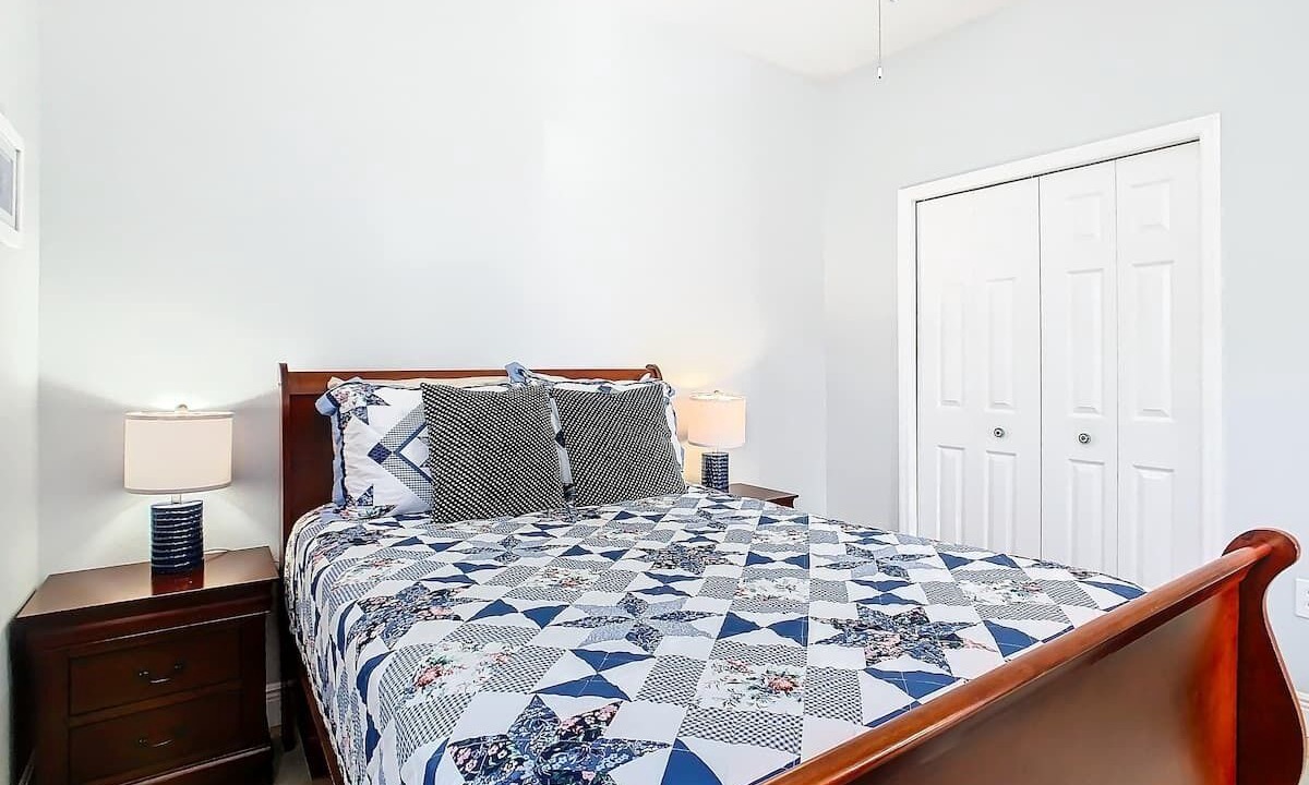 Photo of Bedroom in Haines City