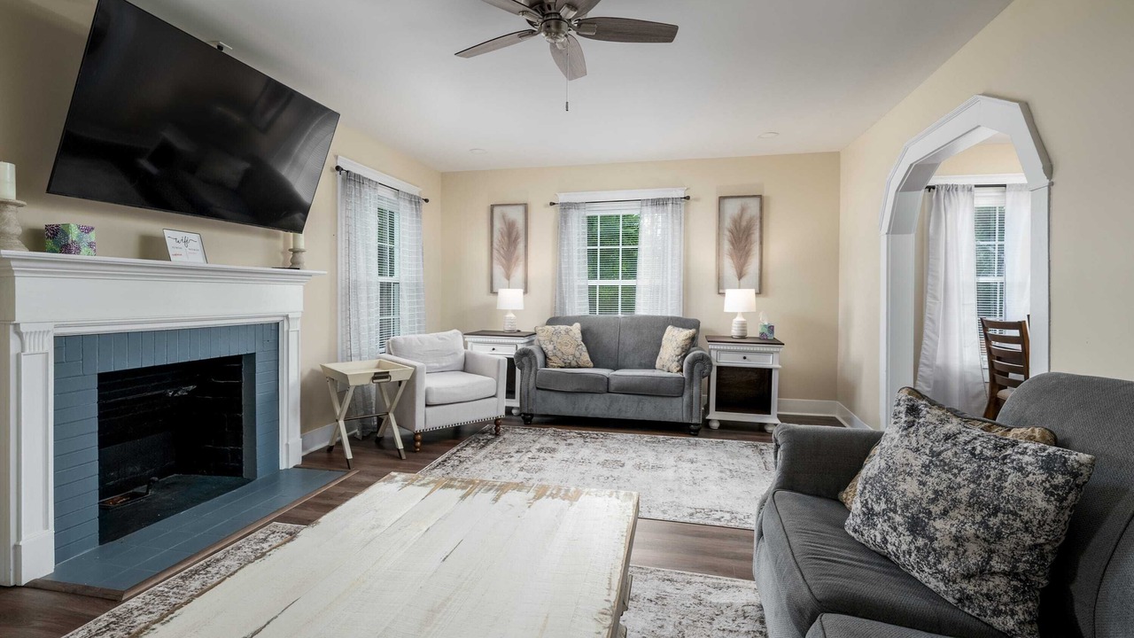 Photo of Livingroom in Tuscaloosa