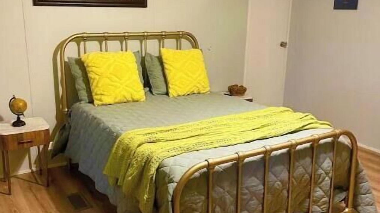 Photo of Bedroom in Bastrop