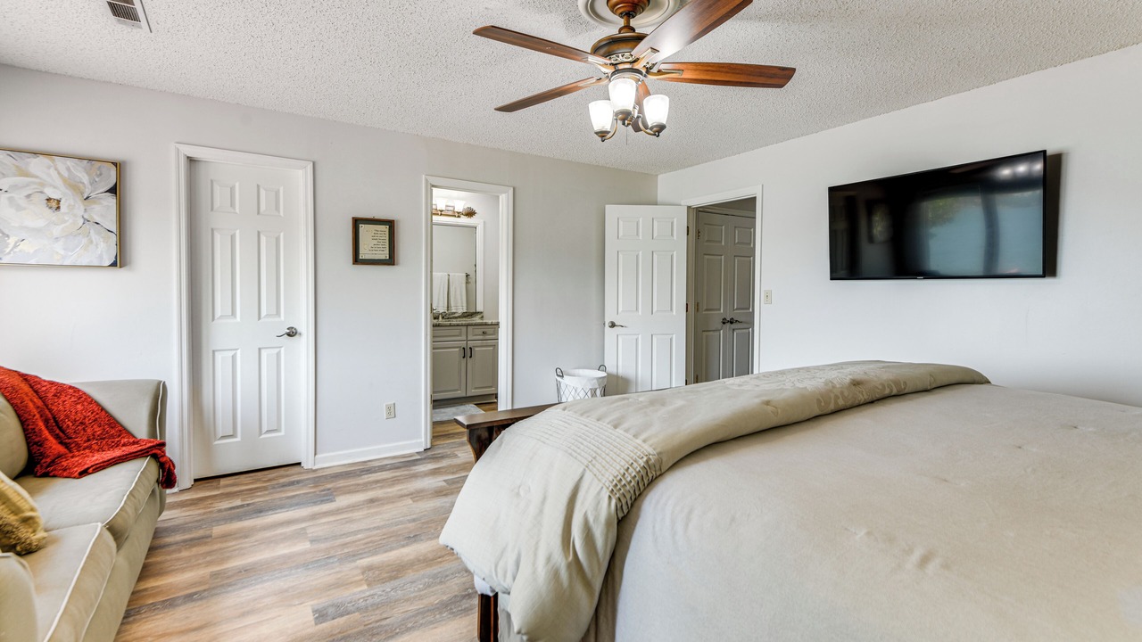 Photo of Bedroom in Dadeville