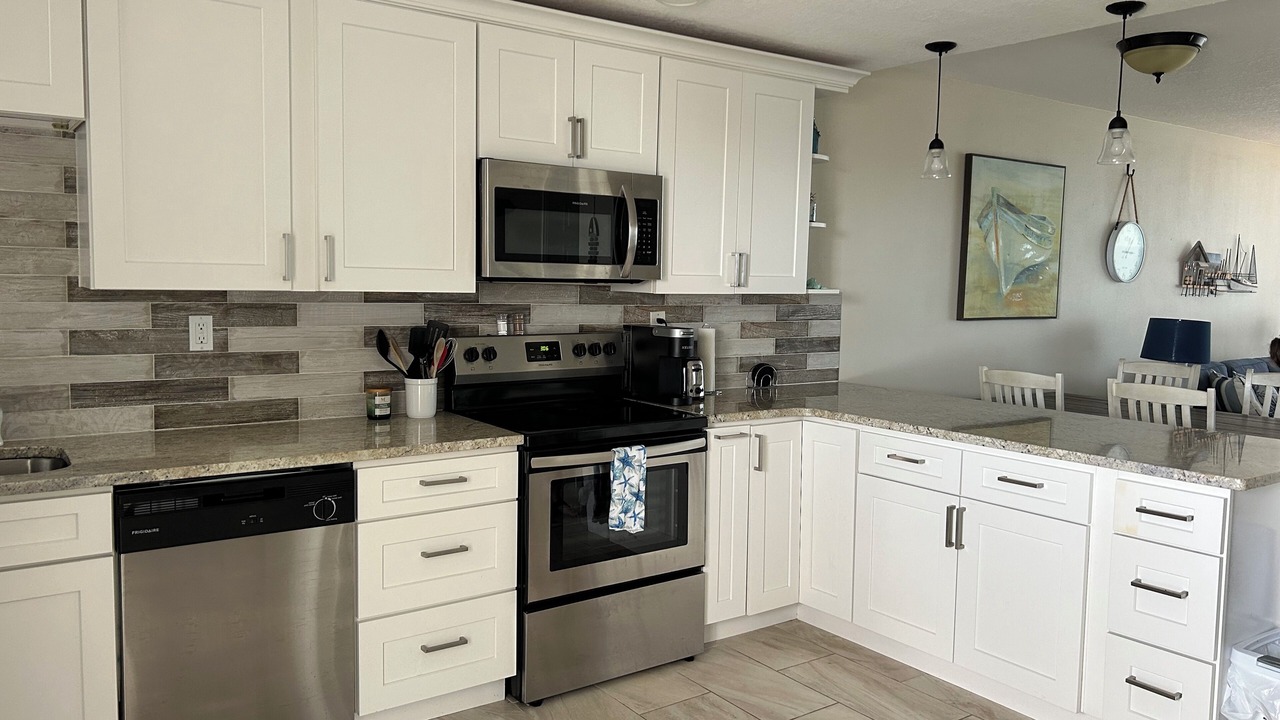 Photo of Kitchen in Ormond-by-the-Sea