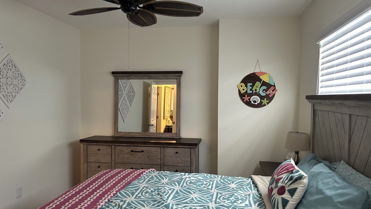 Photo of Bedroom in Ormond-by-the-Sea