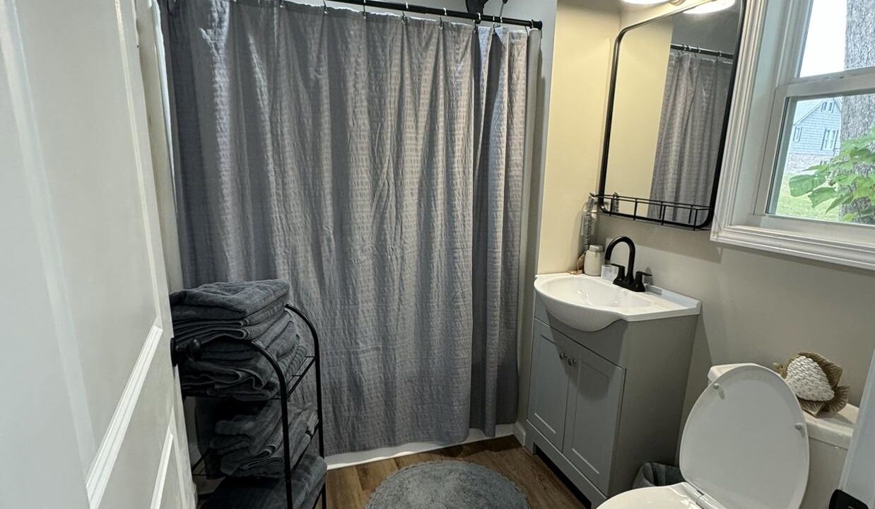 Photo of Bathroom in Double Springs