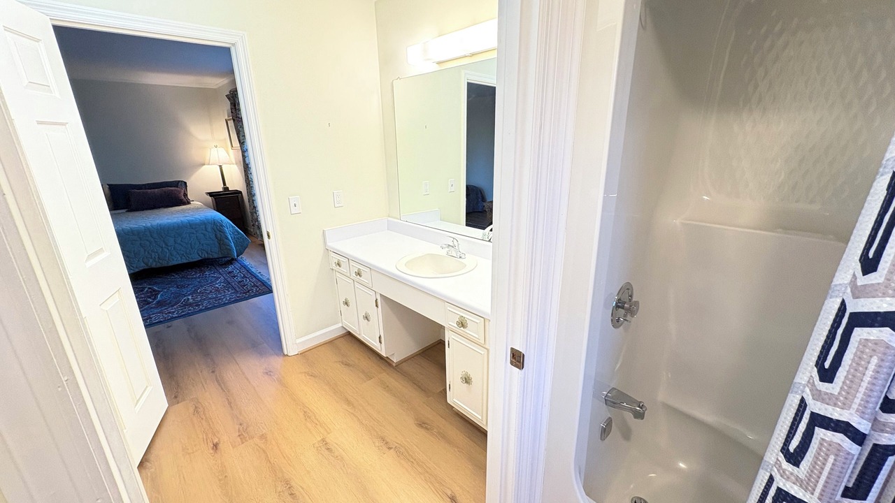 Photo of Bathroom in Lookout Mountain