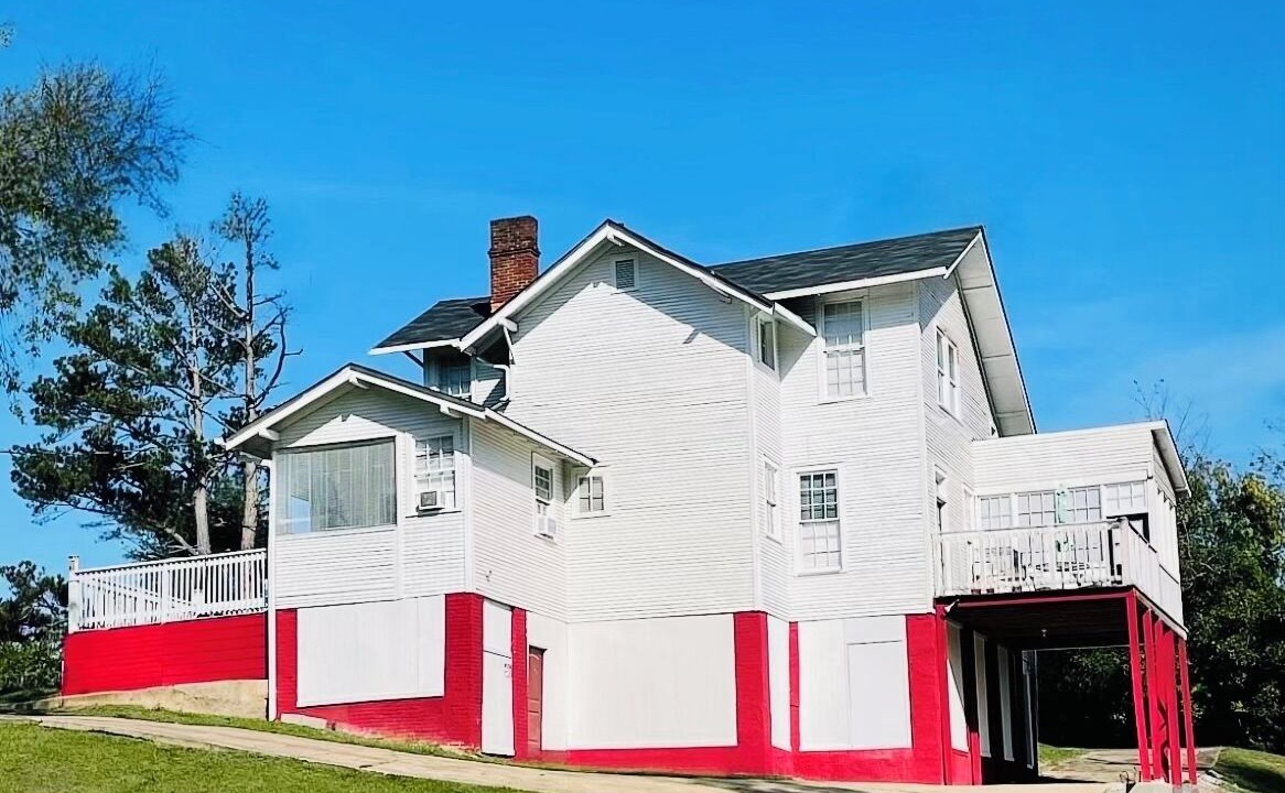 Photo of Outdoor in Selma