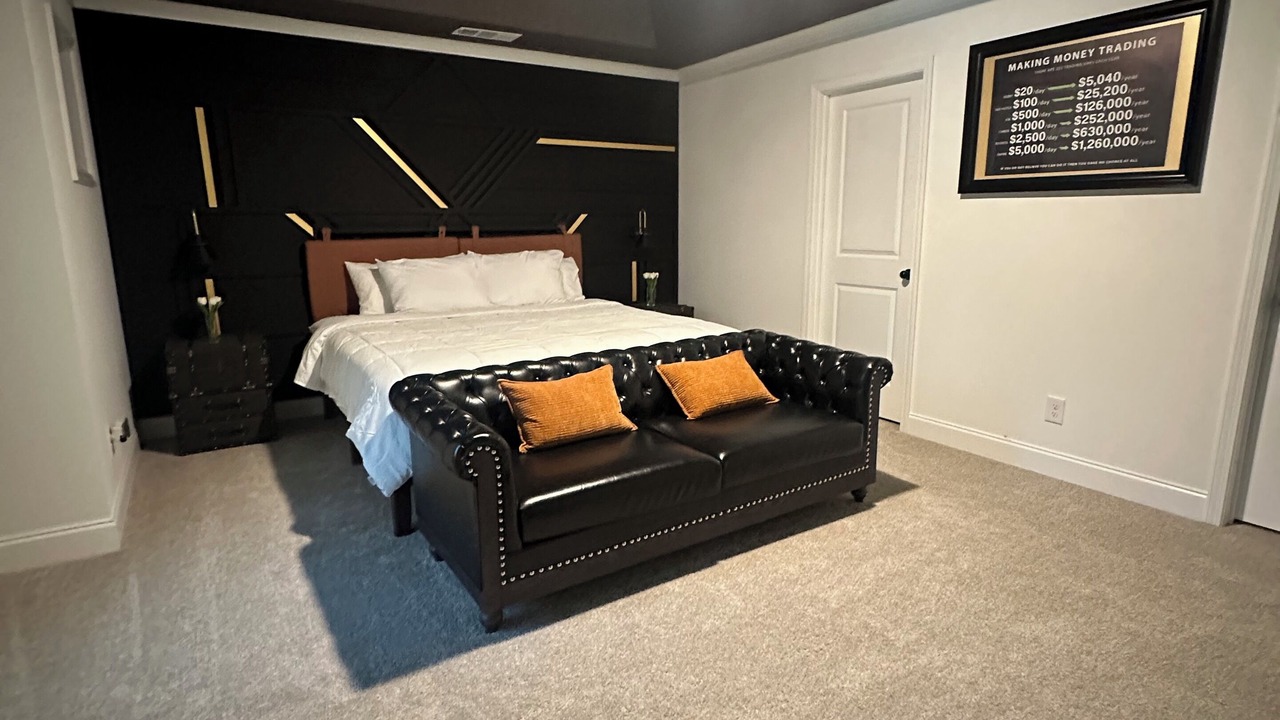 Photo of Bedroom in Lawrenceville